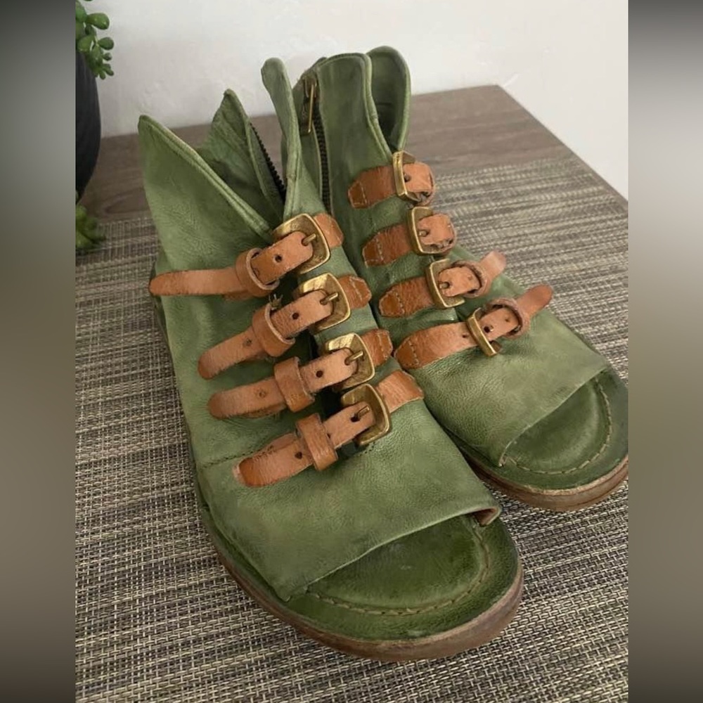 ISO ‼️ ISO ‼️ AS98 Remy in Aloe size 6/36 or 7/37‼️